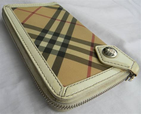 burberry wallet kijiji|Burberry zipper wallet.